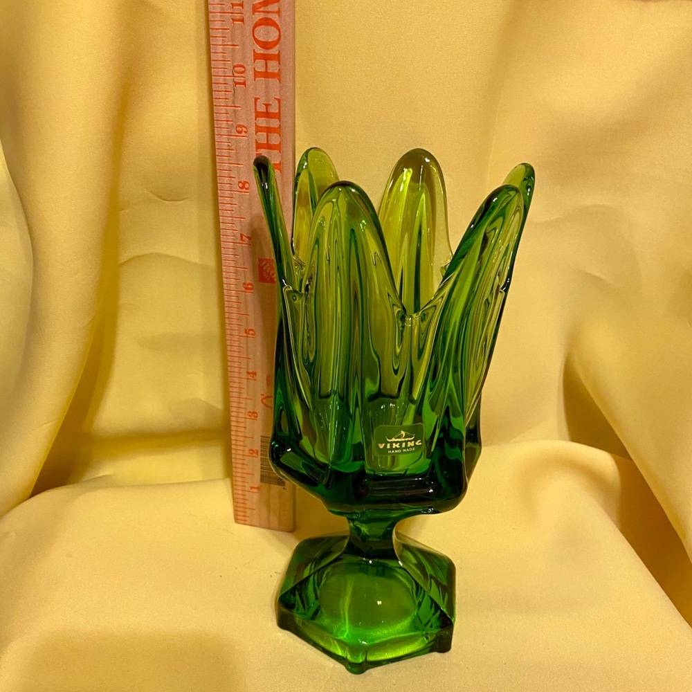 VINTAGE VIKING GREEN 6 FINGERS VASE - Picture 3 of 4